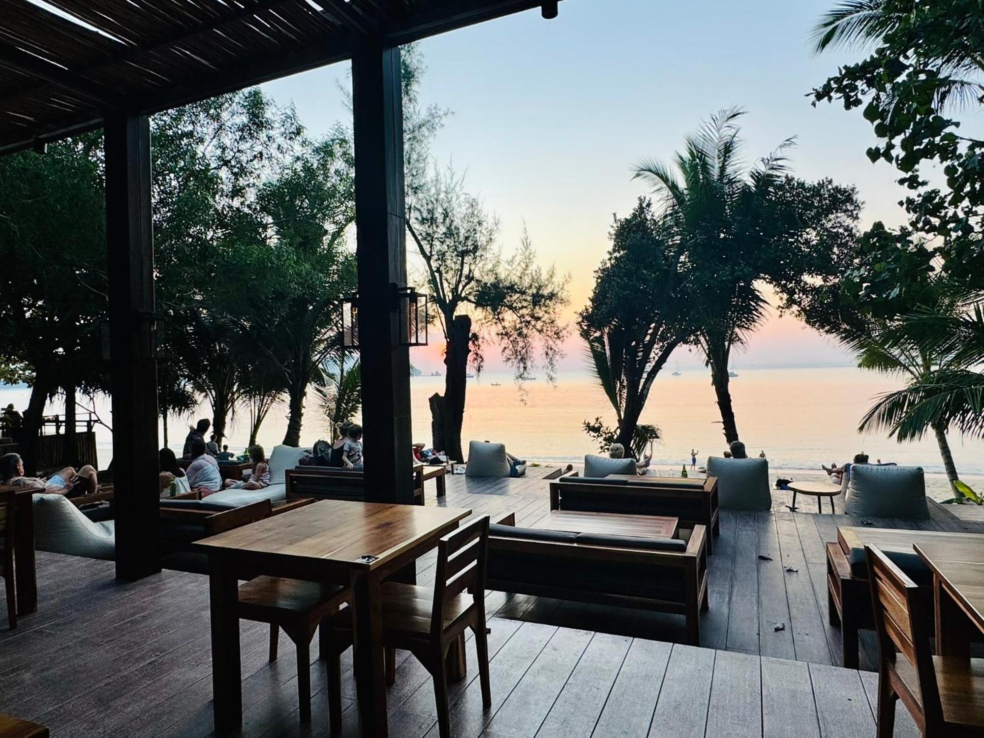 Sunny Cove Beach Resort Koh Phayam Ranong Exterior foto